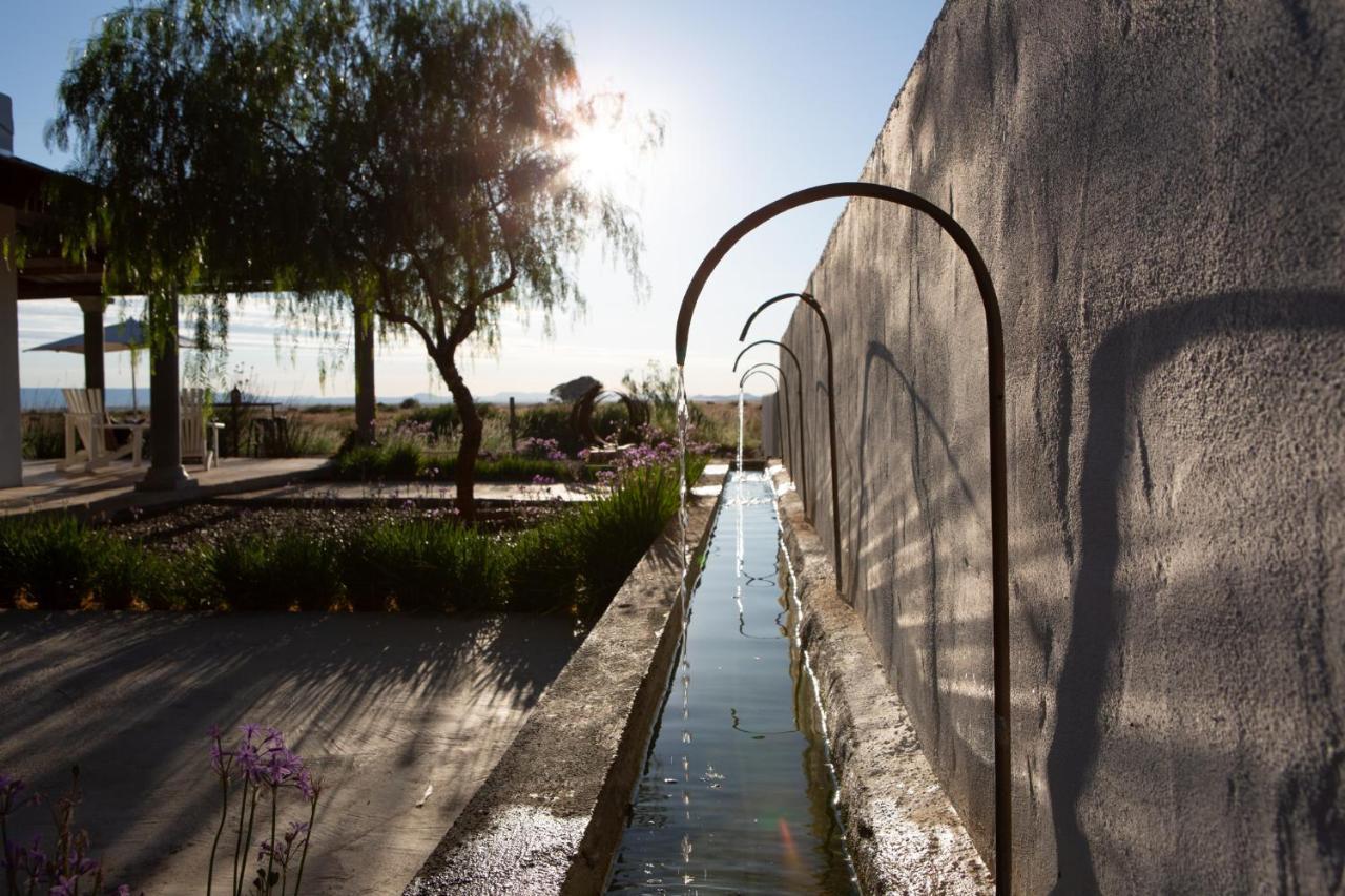 Sweetfontein Boutique Farm Lodge Britstown Bagian luar foto